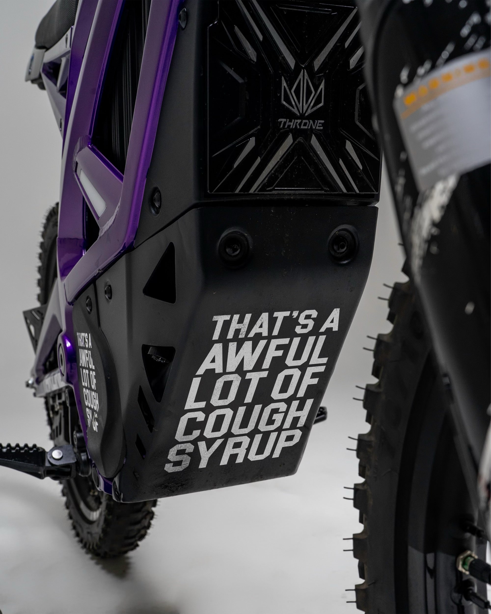 ALOCS X Throne Electric Dirt Bike By Desto Dubb
